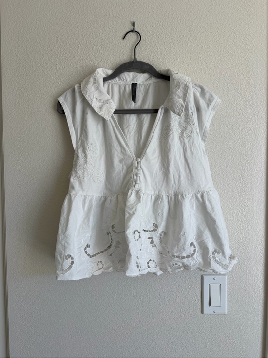 Anthropologie Tops - Anthropologie White Eyelet Embroidered Peplum Blouse